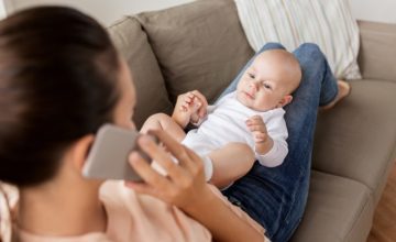 mother and baby smartphone