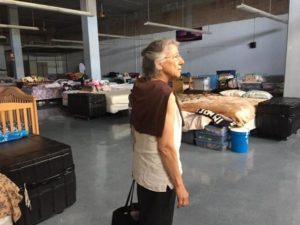 Author Grace Whitney touring a family shelter in Honolulu, Hawaii