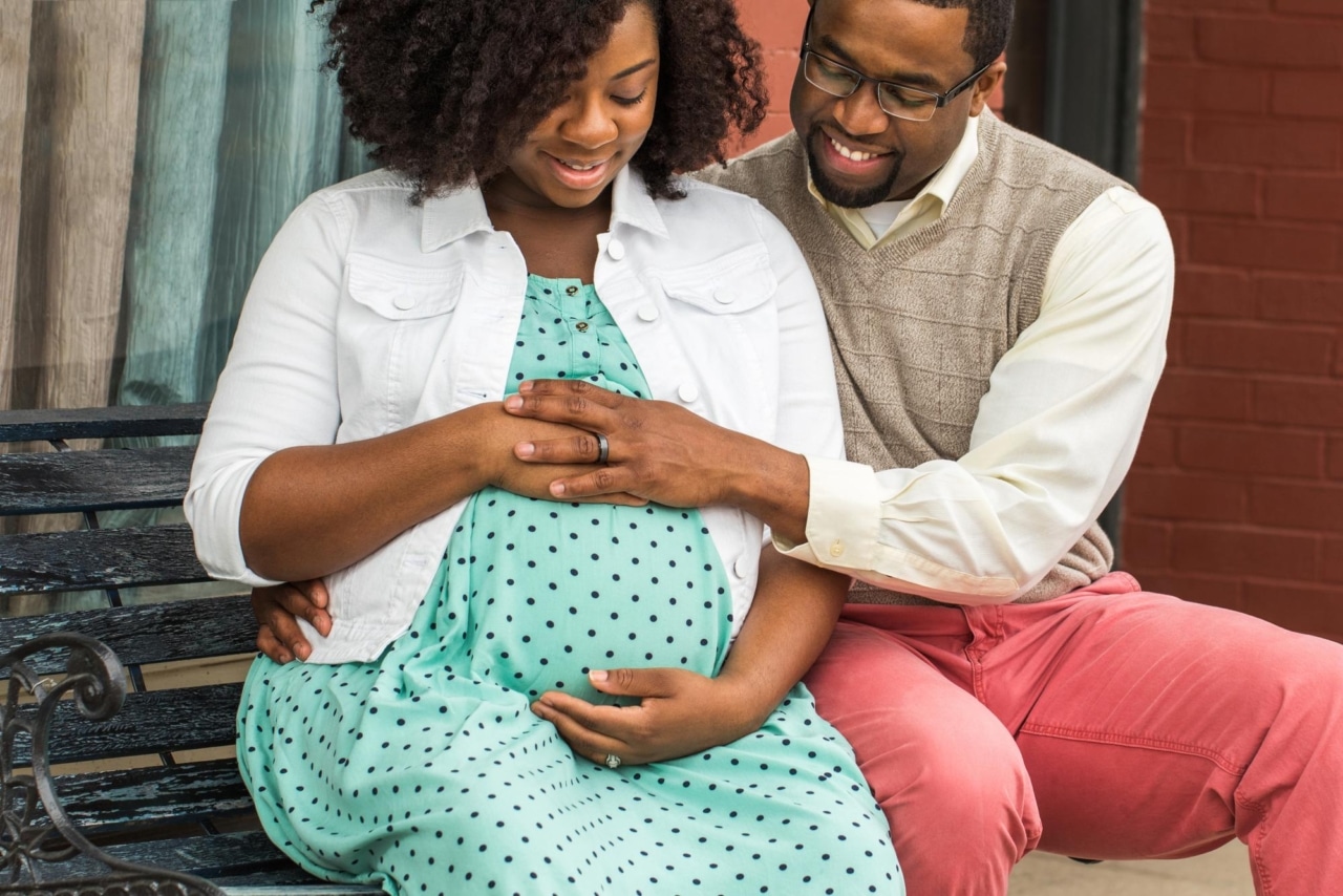 ADLTS, love,offspring,parent,romance,couple,woman,father,fertility,happ African American Pregnant Woman Outside.